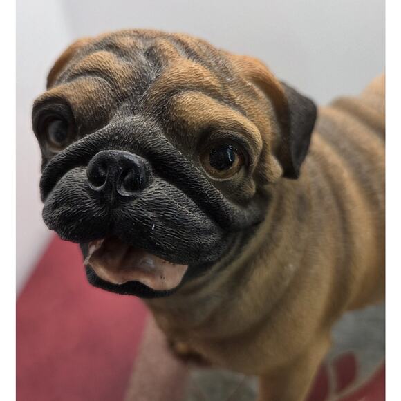 Vtg. 99' Veronese Design 7 Inch Pug Dog Resin Figurine Male - Picture 4 of 13